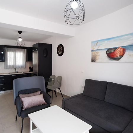 Mpm Apartment Perigiali Nidhrion Exteriör bild