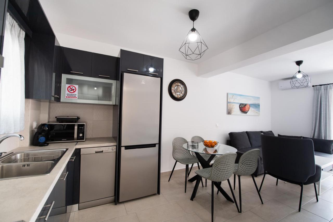 Mpm Apartment Perigiali Nidhrion Exteriör bild